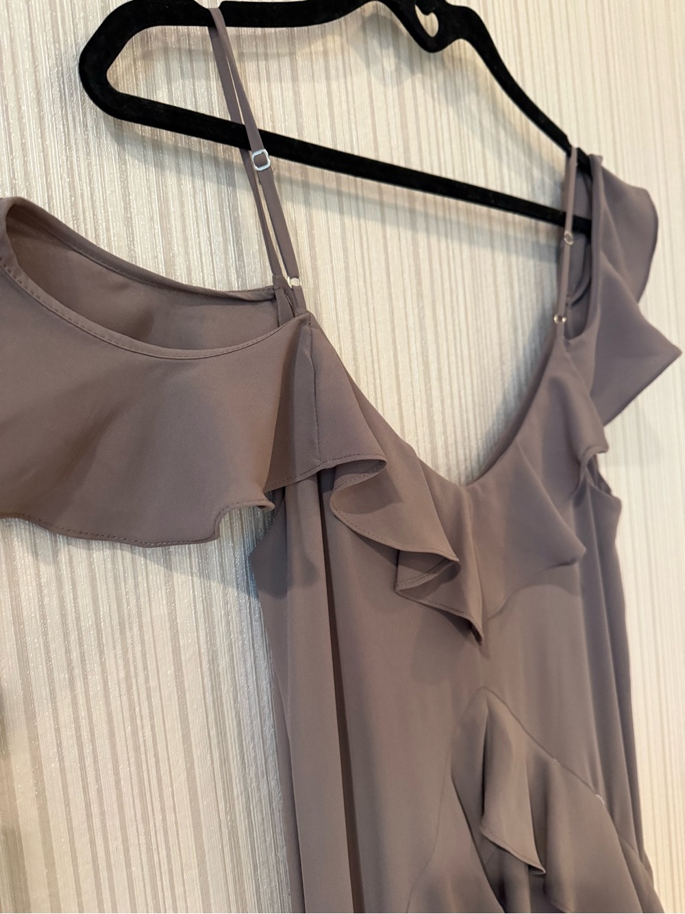 BCBGMaxAzria Mauve Asymmetrical Ruffle Slip Dress - Picture 4 of 7